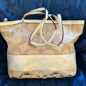 Coach Vintage Jacquard Tan White Stripe Canvas Signature Tote